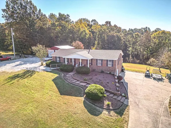 246 Valley View Dr, Morgantown, KY 42261