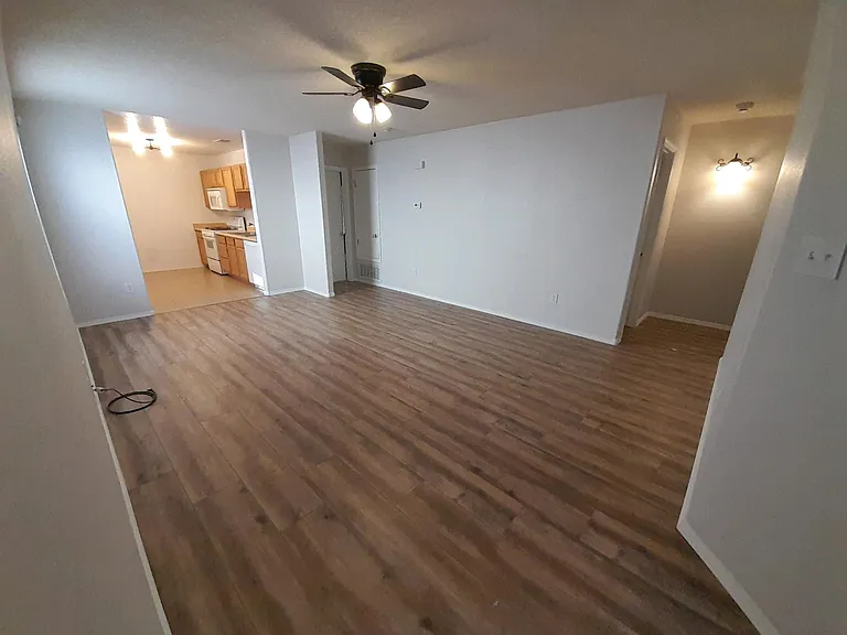 4092 Sandia Vista Rd — Photo 3