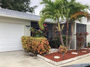 966 Charlemagne Blvd, Naples, FL 34112