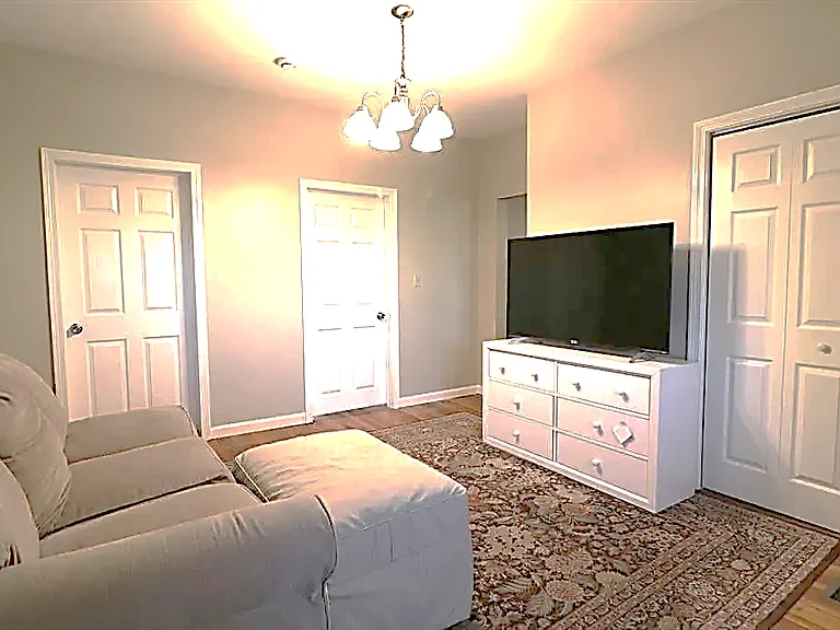 9 Columbia St #1 — Photo 2