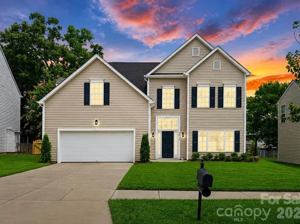 6923 Cascade Dream Ct, Huntersville, NC 28078