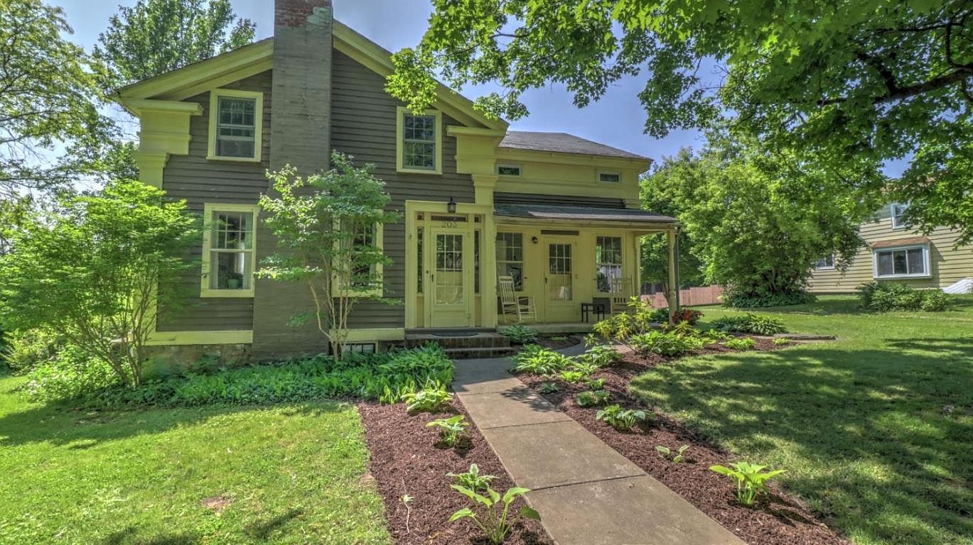 203 Cayuga St, Union Springs, NY 13160 Zillow