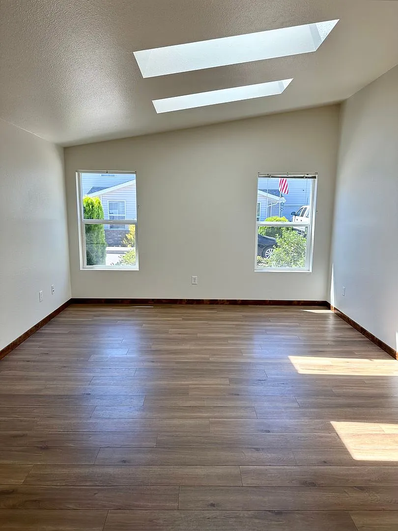 1/2 Off 2nd Month's Rent — Photo 2