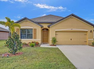 6175 NW Regent St, Port Saint Lucie, FL 34983