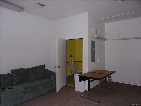 4th image of 1237 E Norvell Bryant Hwy