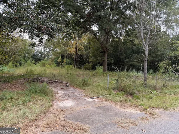 110 Cardinal Ave, Perry, GA 31069