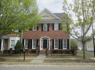 209 Potomac Grove Pl, Cary, NC 27519