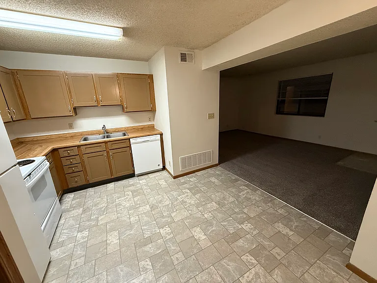 1617 Prospect St #1 — Photo 7