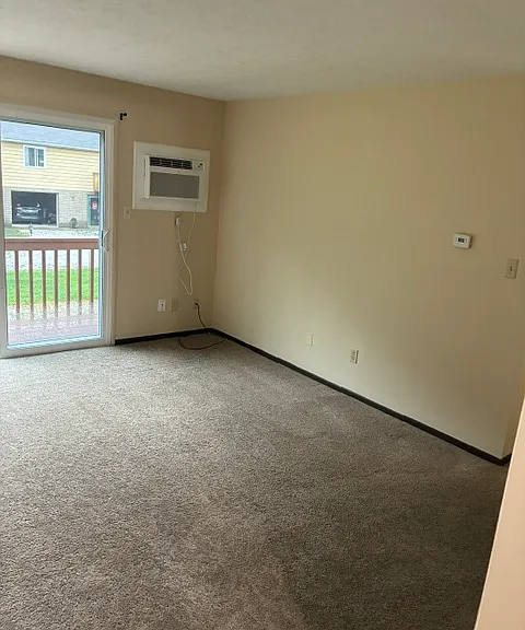 3119 Dewalt Dr — Photo 4