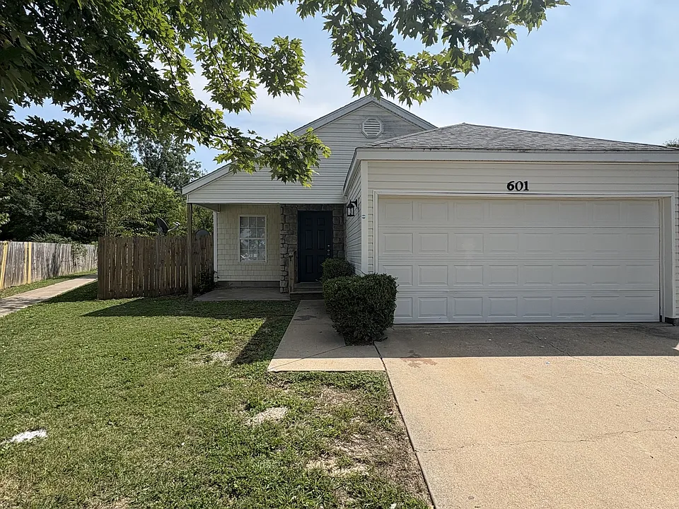 601 Cedar Brook Ct