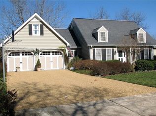 4141 Gladstonbury Rd, Winston Salem, NC 27104
