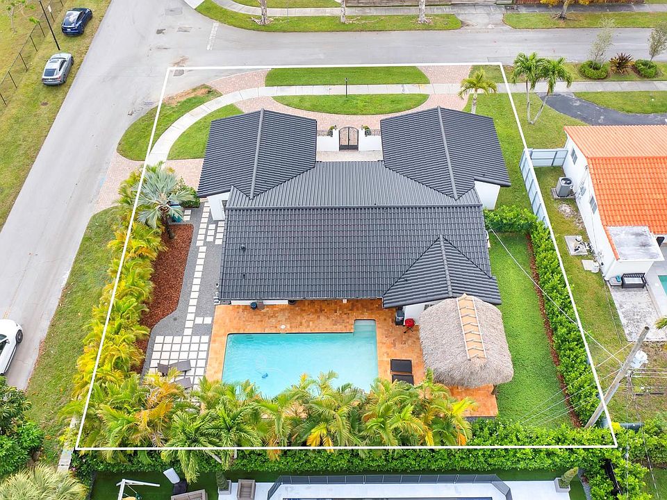 1st image of 6001 SW 89th Court