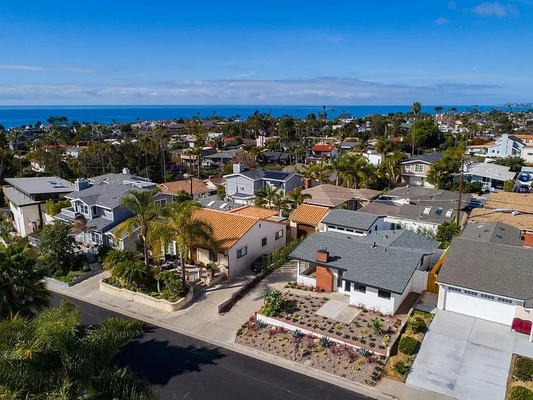 174 W Avenida Cornelio — Photo 3