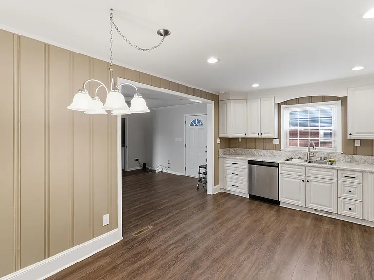 4000 Fieldcrest Rd — Photo 13