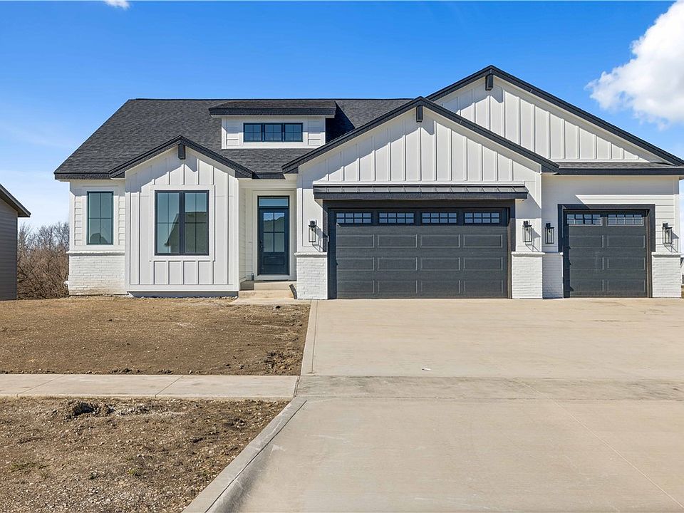 1st image of 1370 NW Alderleaf Dr