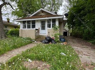 2561 Tyrone St, Flint, MI 48504