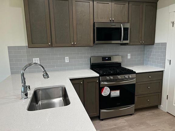 5th image of 7038 Madison Way