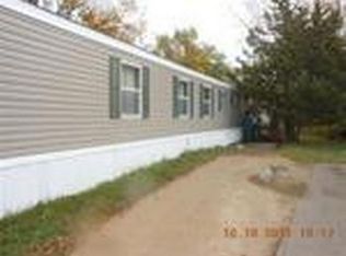 726 Charles Ln, Stoughton, WI 53589