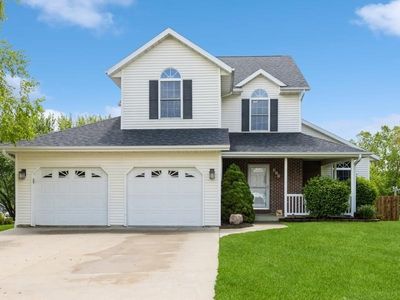 315 Nightingale Dr, Tiffin, IA, 52340