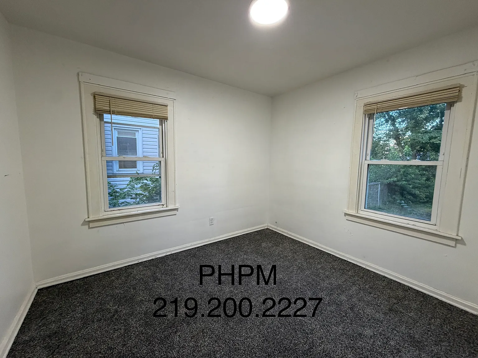 4 bed, 1200 sqft, $1,450 — Photo 2