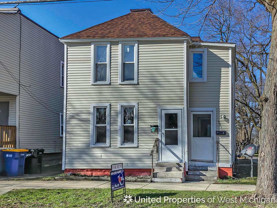 1st image of 701 9th St NW #2