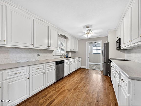 4th image of 335 Hamrick Rd