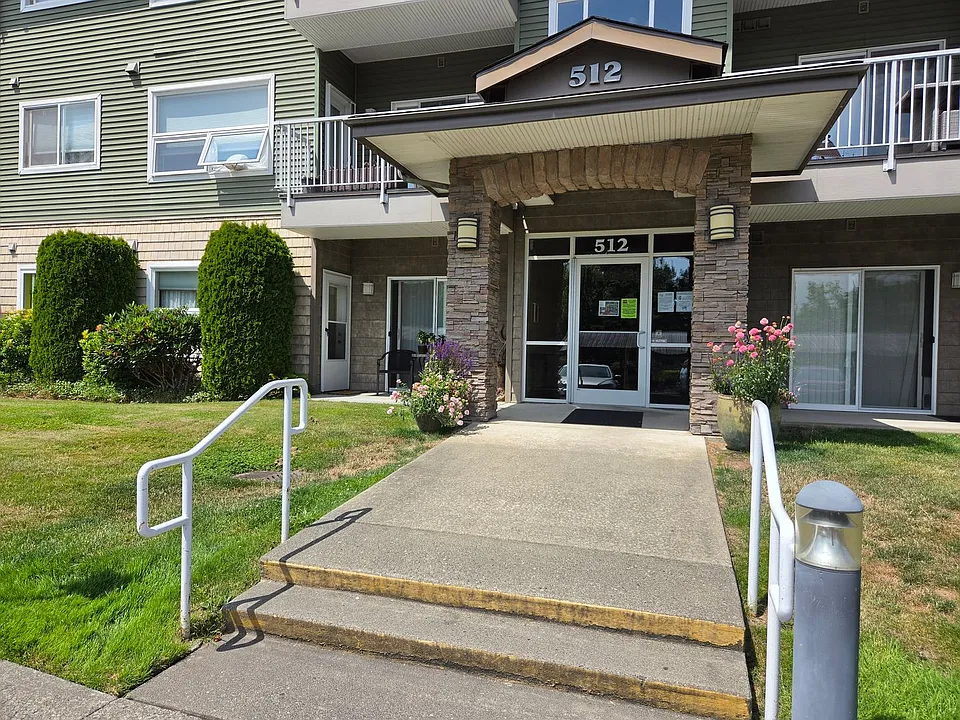 512 Darby Dr #205