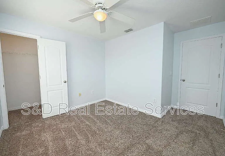 4219 Winding Vine Dr — Photo 38