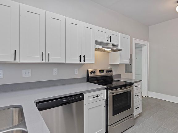 2nd image of 190 N Auburndale St #4