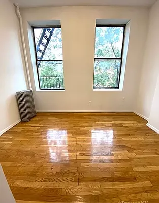 Rented by J PRESTON AND ASSOCIATES INC | media 6