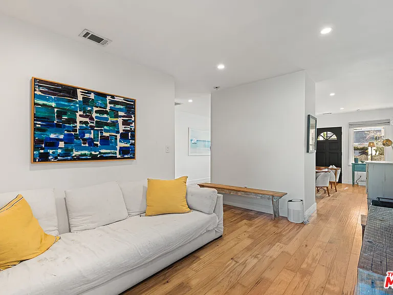 7560 McConnell Ave — Photo 10