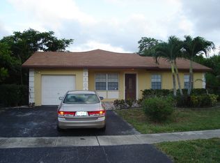 9203 Southampton Pl, Boca Raton, FL 33434