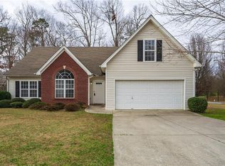 1455 Heatherton Rd, Dacula, GA 30019