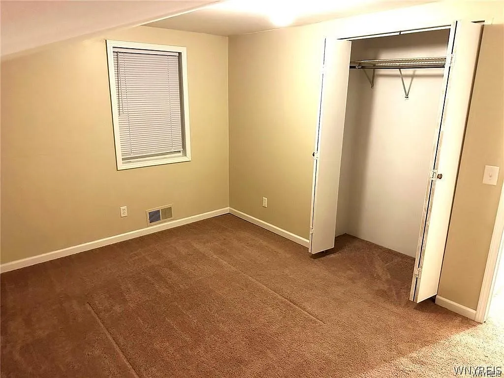 2 bed, 1000 sqft, $1,150 — Photo 4