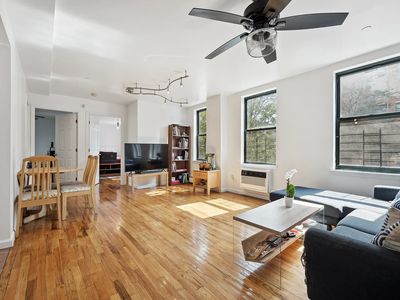255 W 148th St APT 2A, New York, NY, 10039