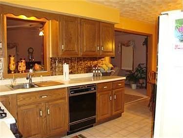 5th image of 120 Woodland Dr