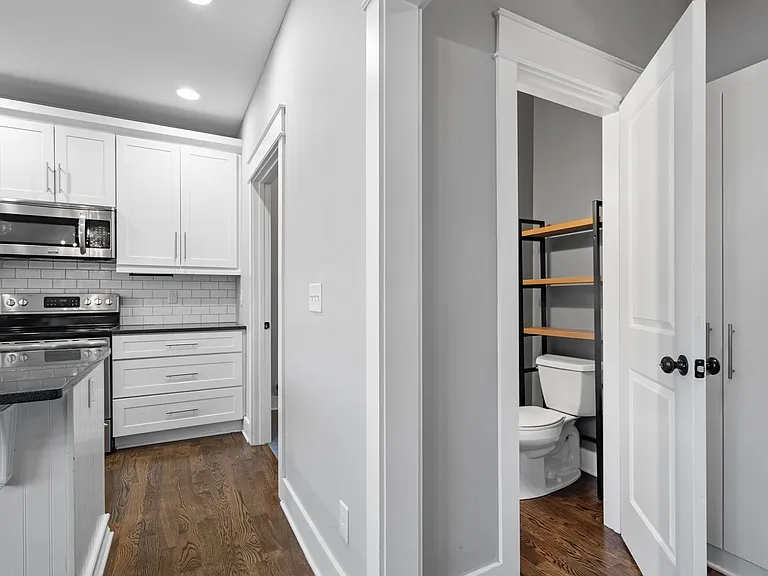 310 Evanston Ave — Photo 7