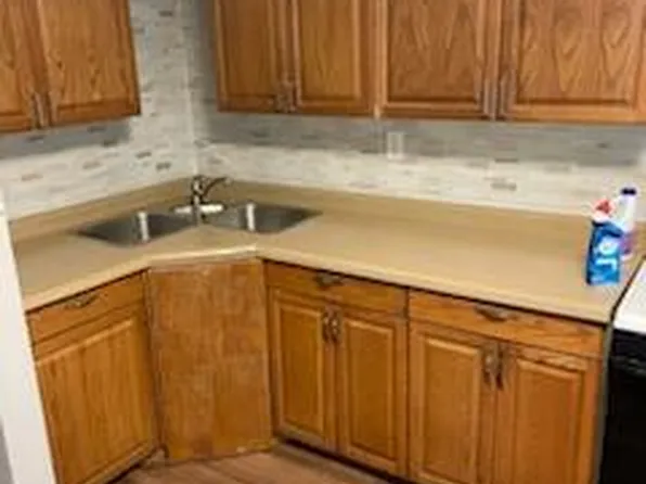 9040 North 95th STREET #J, Milwaukee, WI 53224