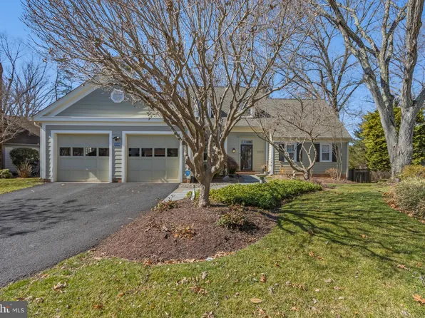 10208 Sundance Ct, Potomac, MD 20854