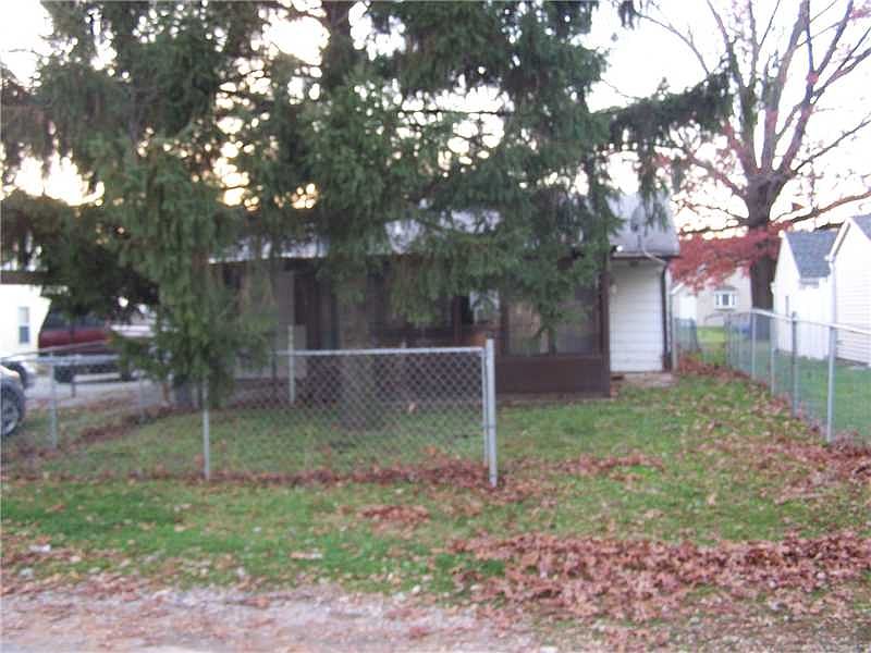 1st image of 1508 S Leland Ave