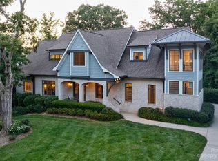 527 Meadowbrook Rd, Charlotte, NC 28211