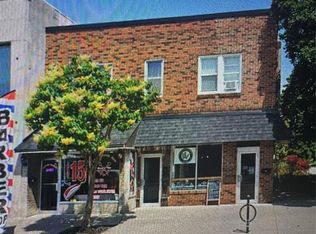 1388 Ottawa St #2, Windsor, ON N8X 2E8