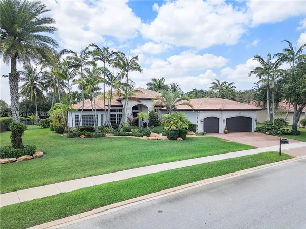 14933 SW 33rd St, Davie, FL 33331