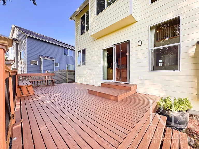 18128 Mount Walker Dr NE — Photo 28