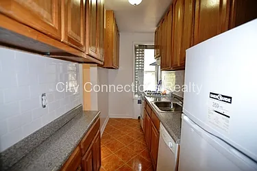 Rented by City Connections Realty