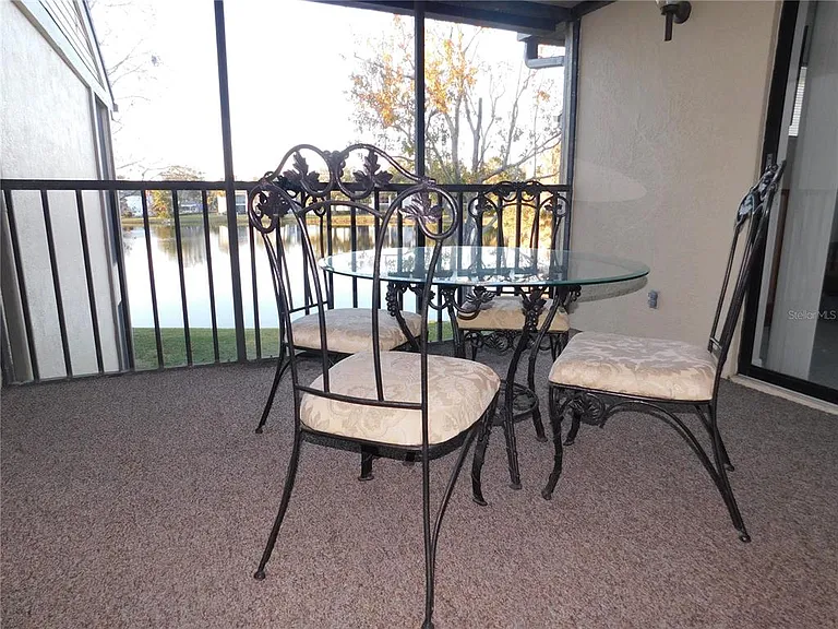 218 Woodlake Wynde #218 — Photo 27