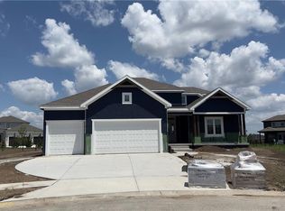 13036 W 174th Pl, Overland Park, KS 66221