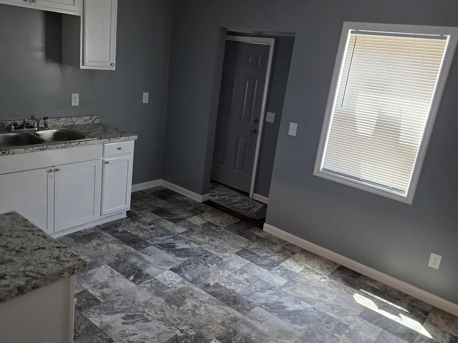 115 Woodlawn Ave — Photo 4