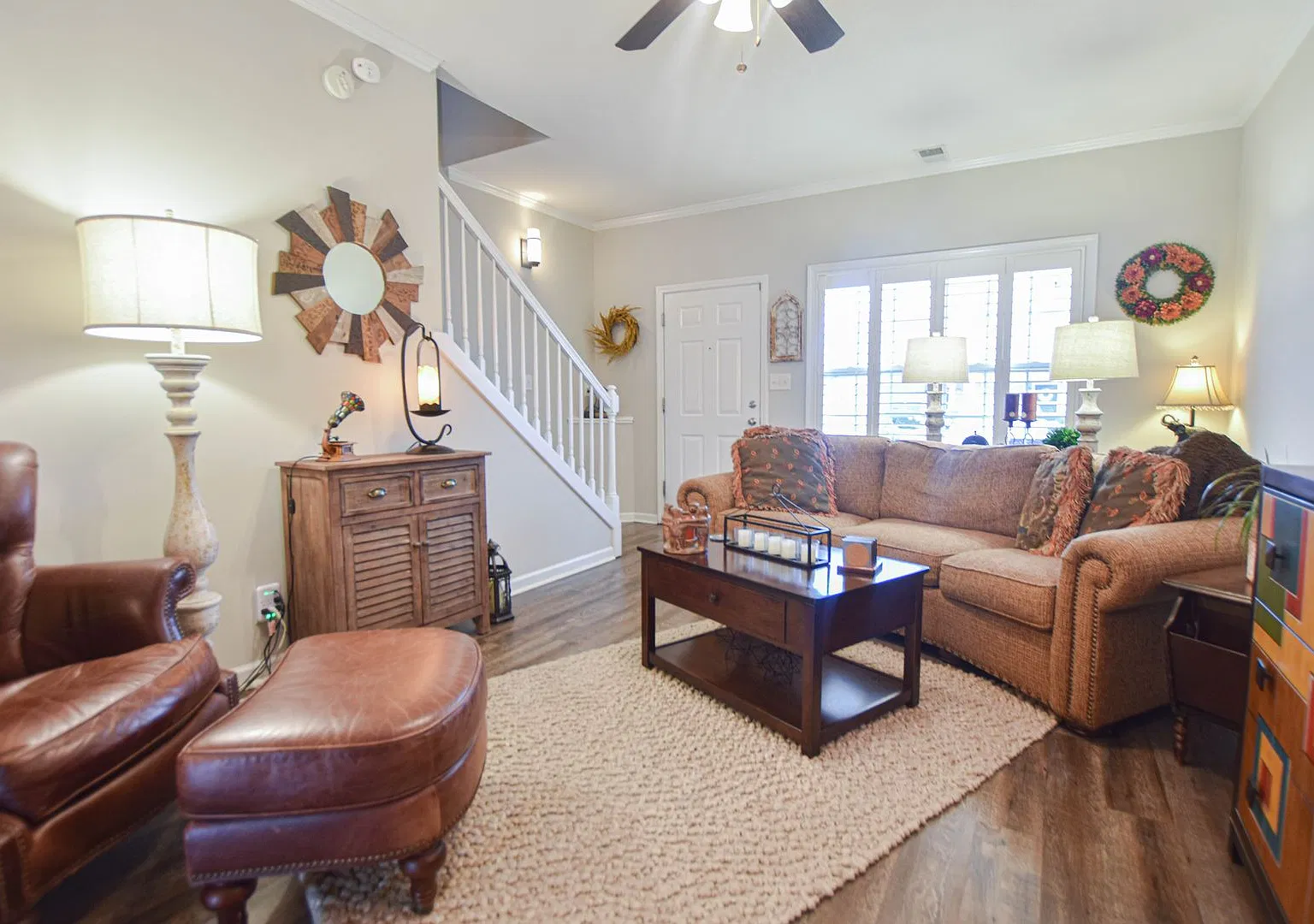 Pet Friendly Two Bedroom! — Photo 3
