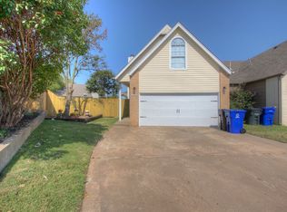1132 W Florence Ct, Broken Arrow, OK 74011